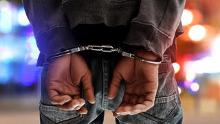 לילה ראשון במעצר