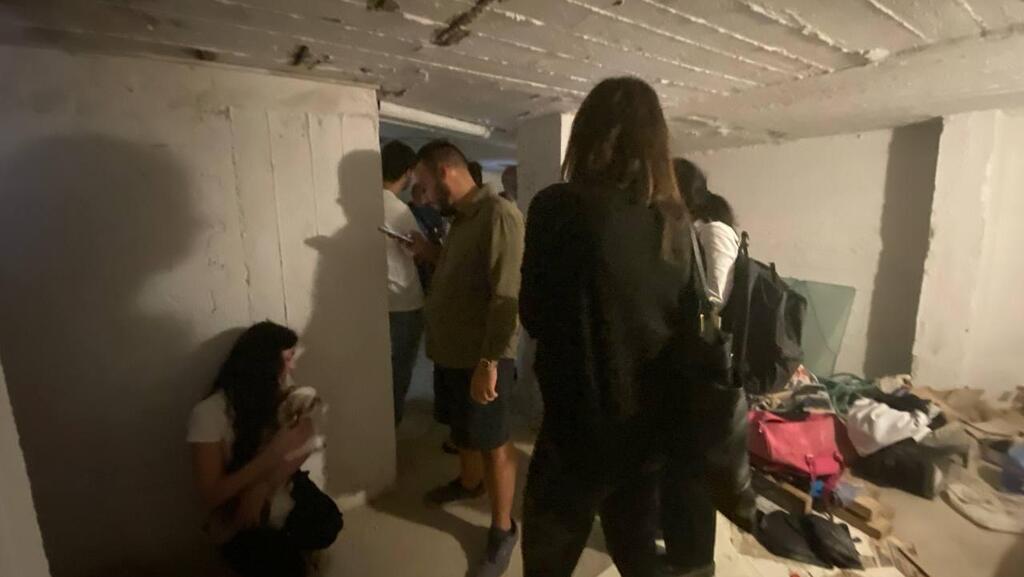 לבחור במקלט - אם ניתן להגיע אליו בזמן ההתגוננות הנדרש (צילום: גלעד כרמלי) לבחור במקלט - אם ניתן להגיע אליו בזמן ההתגוננות הנדרש