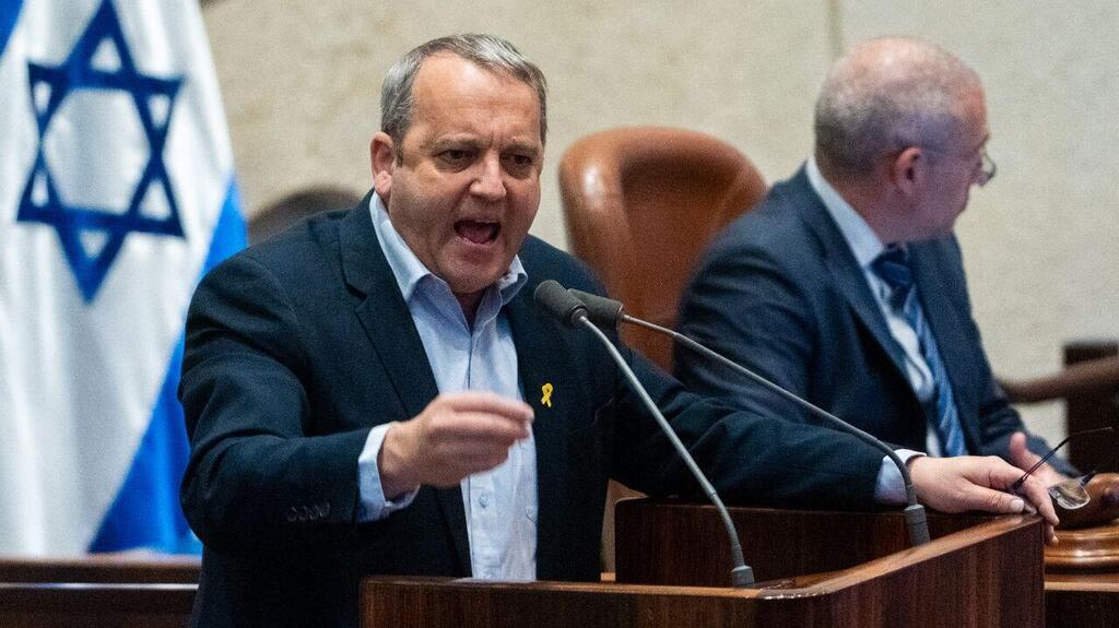 MK Gilad Kariv (Photo: Shalev Shalom) מליאת הכנסת