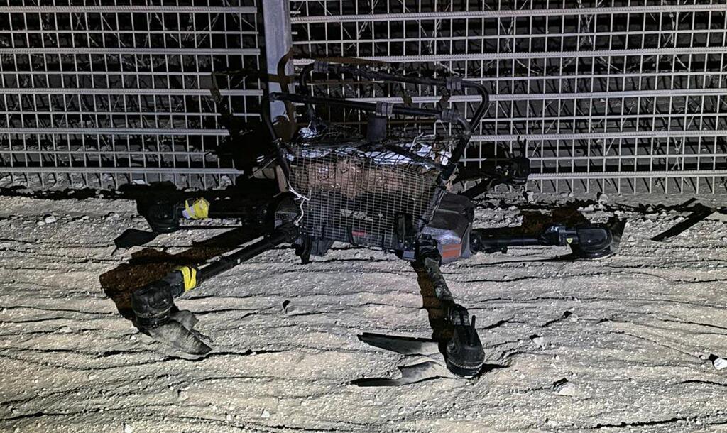 A drone used for smuggle in the Egypt-Israel border (Photo: IDF) סוכלה הברחת אמצעי לחימה במרחב גבול מצרים