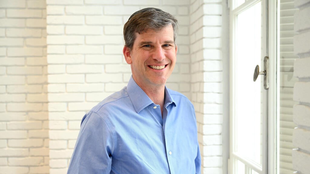 Michael Eizenberg (Photo: Kobi Kuenkas) מייקל אייזנברג