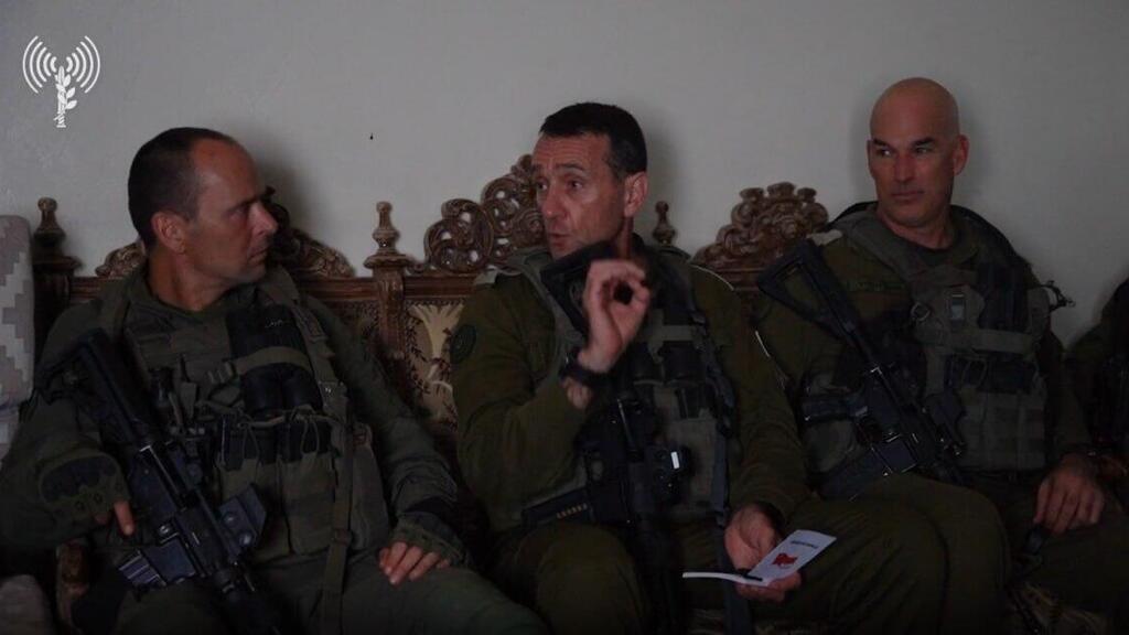 IDF Chief of Staff Lt. Gen. Herzi Halevi in Lebanon (Photo: IDF Spokesperson's Unit) הרמטכ״ל בכפר כילא: ״נמשיך להילחם, ללכת קדימה, לתקוף בעומק ולפגוע בחיזבאללה מאוד קשה"