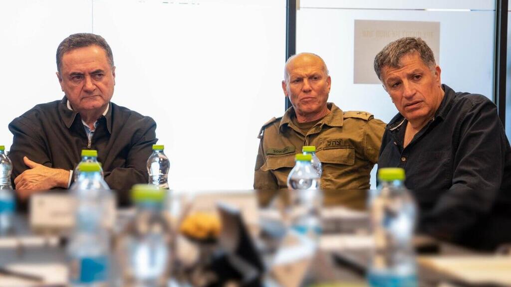 צילום: שירה קינן, משרד הביטחון שר הביטחון ישראל כ"ץ ביקר במפקדת החטופים של צה"ל: "השבתם - מטרתנו הערכית החשובה ביותר"