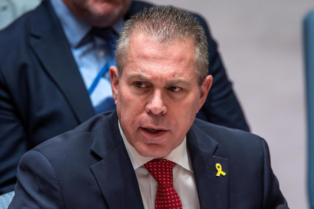 Gilad Erdan (Photo: REUTERS/Eduardo Munoz) גלעד ארדן