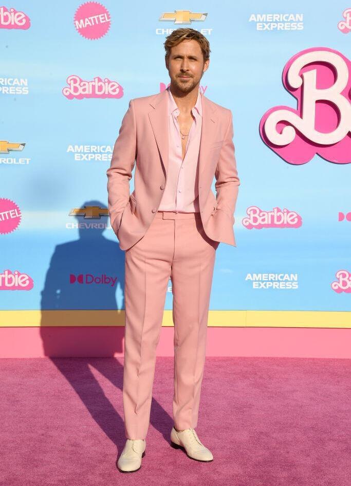אנחנו פה בשביל שרירי החזה (צילום: Jon Kopaloff/Getty Images) פרמיירה ברבי ריאן גוסלינג