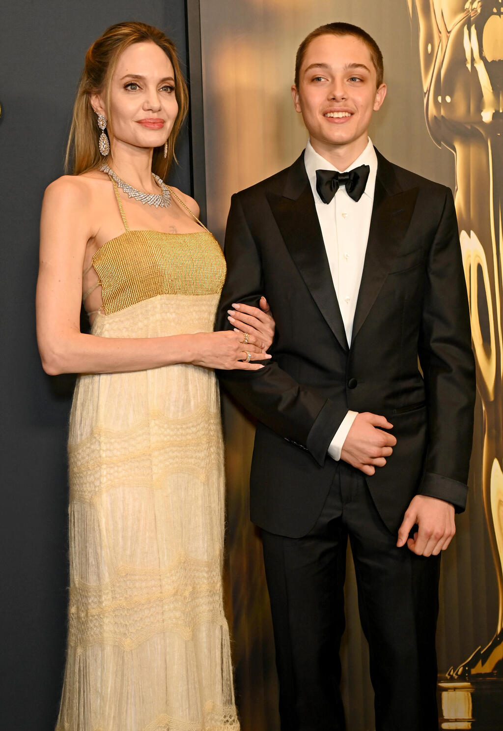 אנג'לינה ג'ולי ונוקס ג'ולי-פיט (צילום: Jon Kopaloff/Getty Images) אנג'לינה ג'ולי נוקס ג'ולי-פיט
