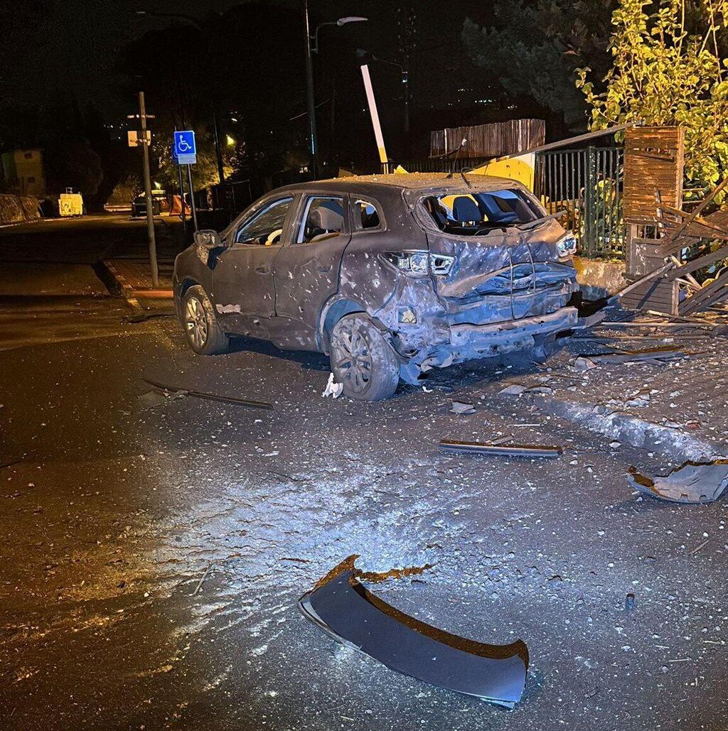 רכב שנפגע במטח לקריית שמונה רכב שנפגע במטח לקריית שמונה