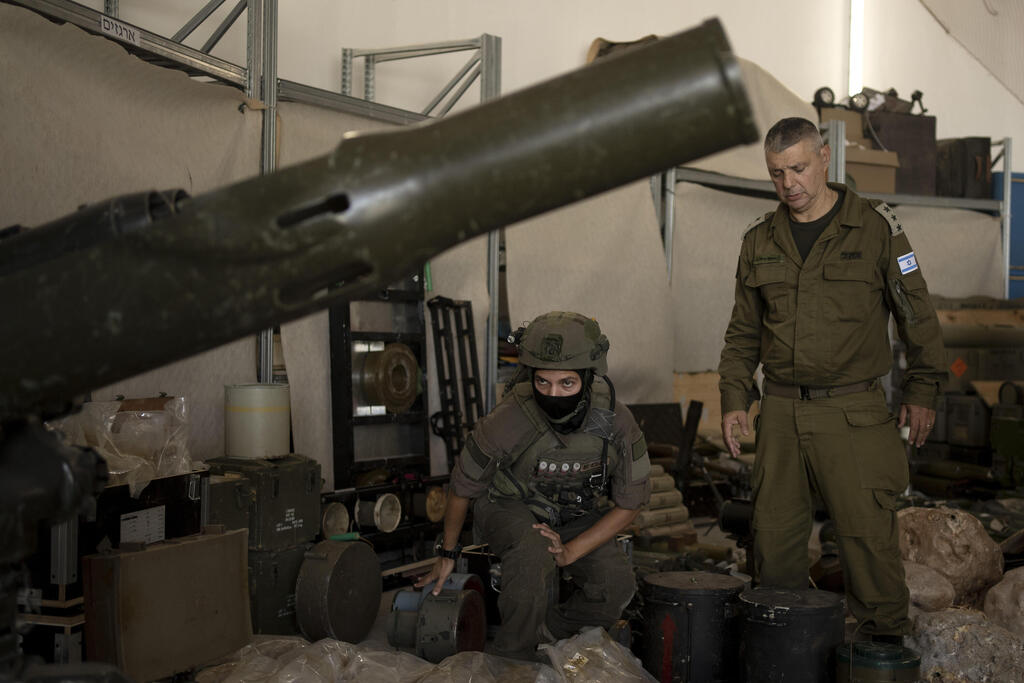 Hezbollah weapons seized by the IDF in Lebanon (Photo: Maya Alleruzzo/Associated Press) Hezbollah weapons seized by the IDF in Lebanon