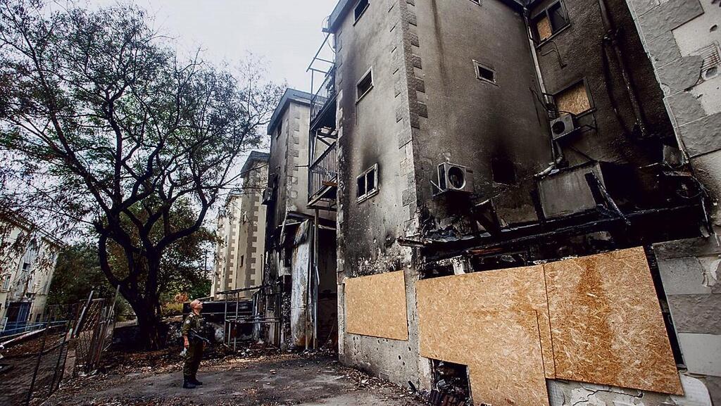 בית שרוף בקריית שמונה. "השיקום קורם עור וגידים לאט מדי ומעט מדי" (צילום: גיל נחושתן) בית שרוף בקריית שמונה