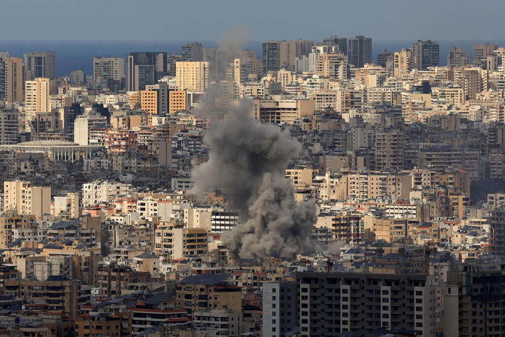 צילום: REUTERS/Thaier Al-Sudani תקיפות צה"ל בלבנון