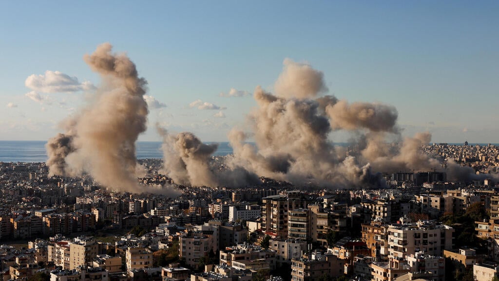 צילום: REUTERS/Mohamed Azakir תקיפות בביירות