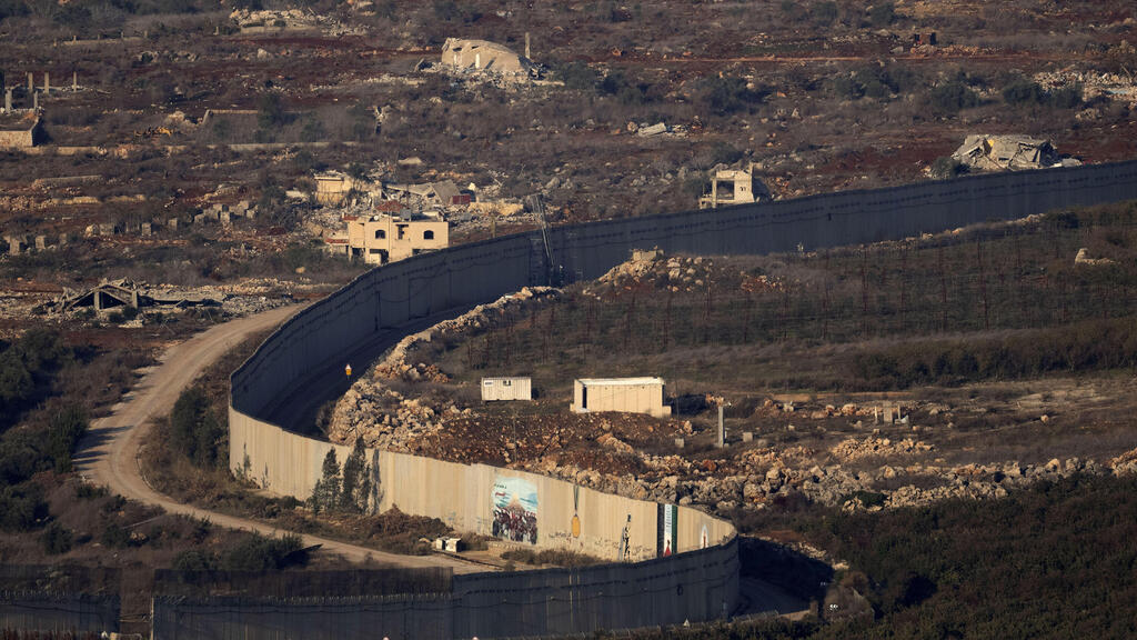 The northern border (Photo: AP Photo/Maya Alleruzzo) גבול לבנון