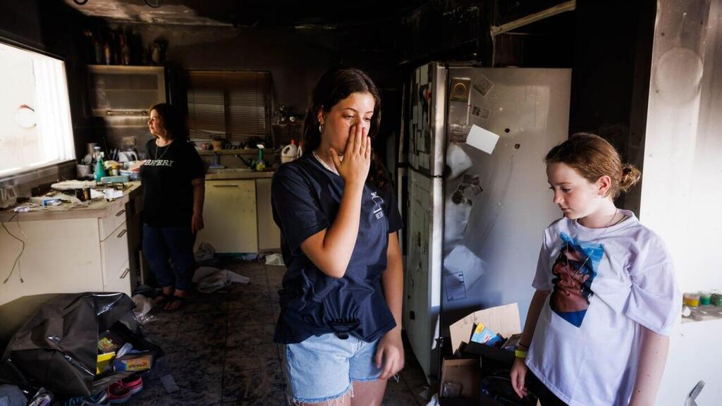 "לאמילי יש אופי חזק". הנד ורותם שושני (צילום: זיו קורן) אמילי הנד והילה רותם שושני