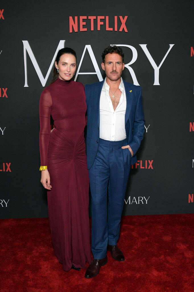 פאוור קאפל! אורי פפר ויעל גולדמן (צילום: Charley Gallay/Getty Images for Netflix) אורי פפר יעל גולדמן