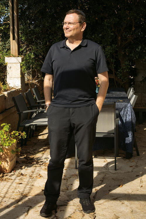 “הוא ואני היינו ממש צמודים". יאיר, אביו של דוד שורץ ז"ל (צילום: אלכס קולומויסקי) yk14178783