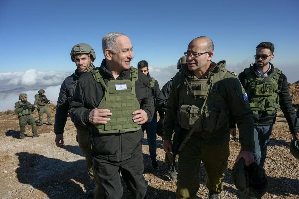 ראש הממשלה נתניהו בחרמון (צילום: מעיין טואף/ לע״מ) ראש הממשלה בנימין נתניהו ערך חיתוך-מצב בשיא החרמון, יחד עם שר הביטחון ישראל כ״ץ, הרמטכ״ל רא״ל הרצי הלוי, מפקד פיקוד צפון אלוף אורי גורדין וראש השב״כ רונן בר
