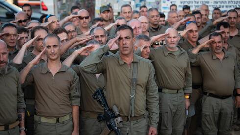 IDF establishes a reserve division for troops aged 38-58 to bolster border defense