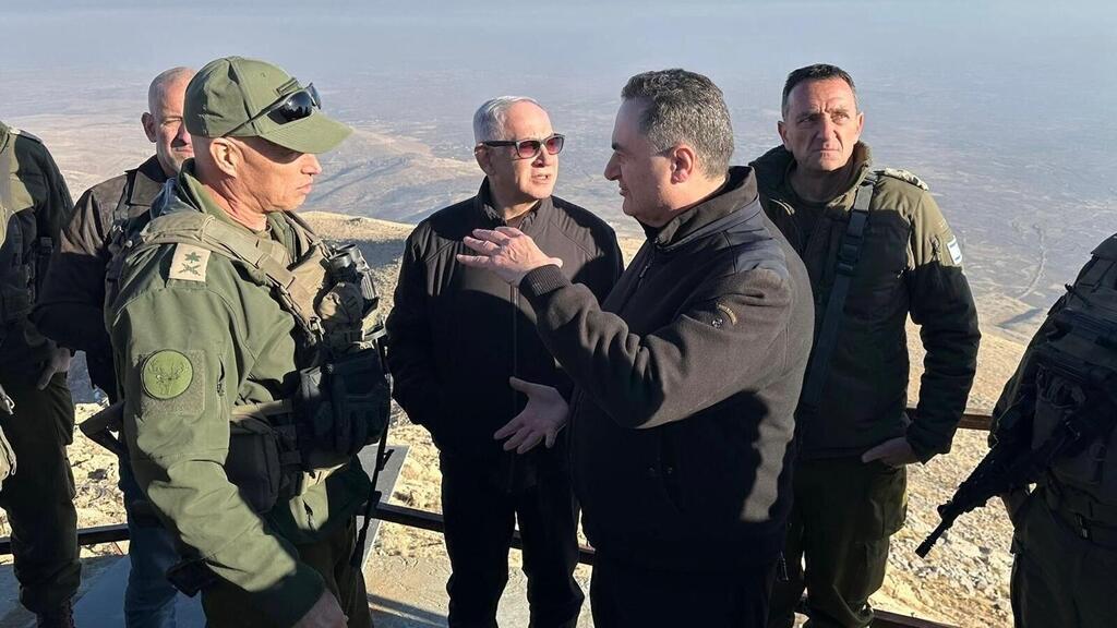 צילום: תקשורת שר הביטחון שר הביטחון ישראל כ"ץ בביקור משותף עם רה"מ נתניהו בשיא החרמון
