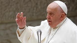 Pope says Israel 'machine-gunning children' in Gaza