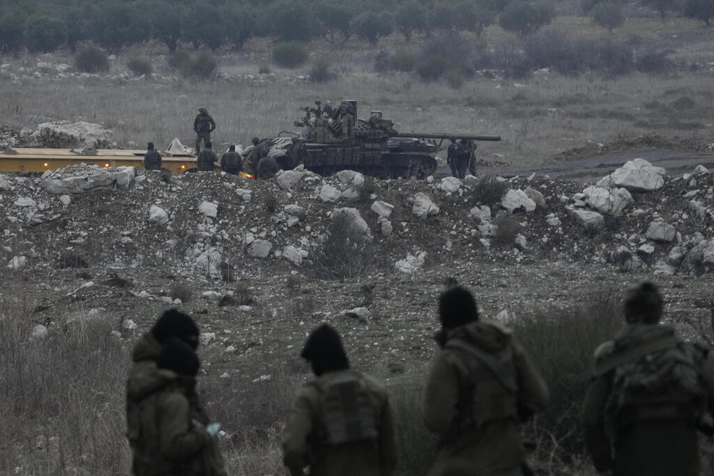 צילום: AP Photo/Matias Delacroix חיילי צה"ל בקו אלפא