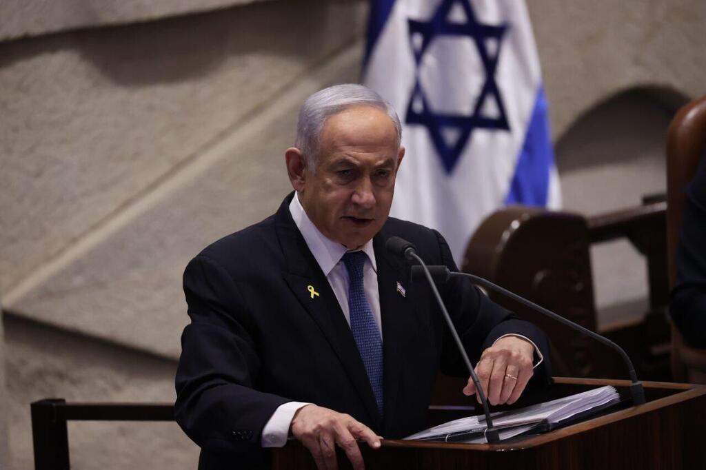 צילום: אלכס קולומויסקי נאומו רה"מ בנימין נתניהו במליאת הכנסת, דיון 40 החתימות