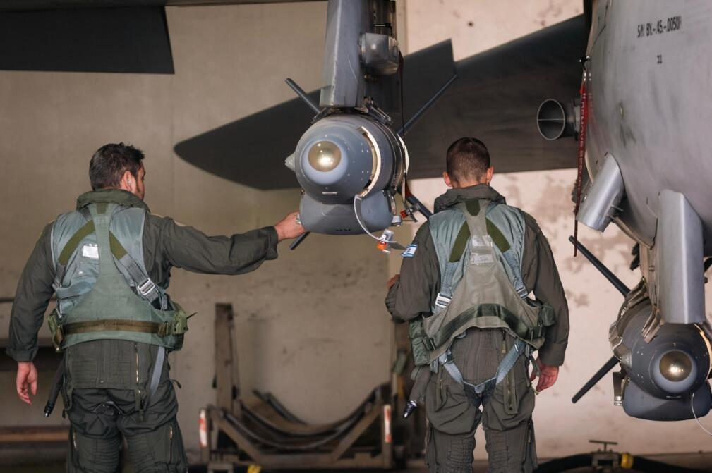 Photo: IDF המראת מטוסי הקרב בדרך לתקיפה בתימן