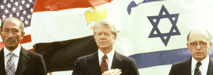 Signing a peace deal (Photo: David Rubinger) נשיא ארה"ב ג'ימי קרטר עם ראש ממשלת ישראל מנחם בגין ו נשיא מצרים אנואר סאדאת חותמים על הסכמי קמפ דייוויד 1978