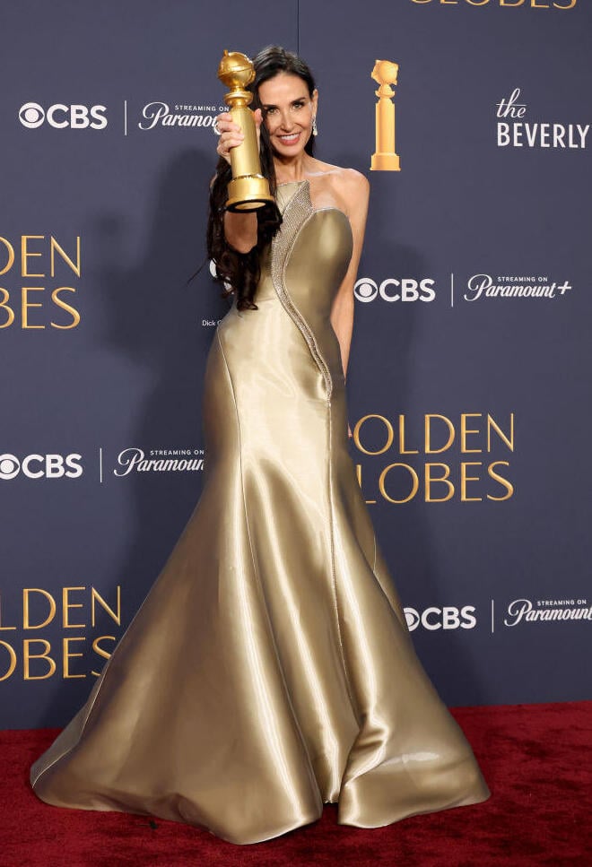 בא לנו שתאמצי אותנו. דמי מור (צילום: Amy Sussman/Getty Images) גלובוס הזהב - דמי מור