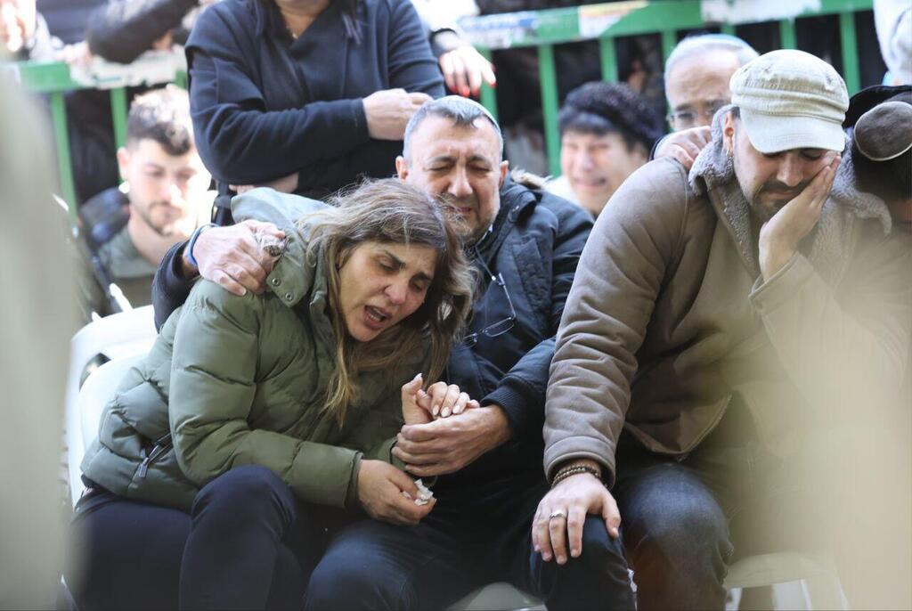 צילום: אלכס קולומויסקי הלוויתו של רס"ן דביר ציון רווח ז"ל בבית העלמין הצבאי הר הרצל