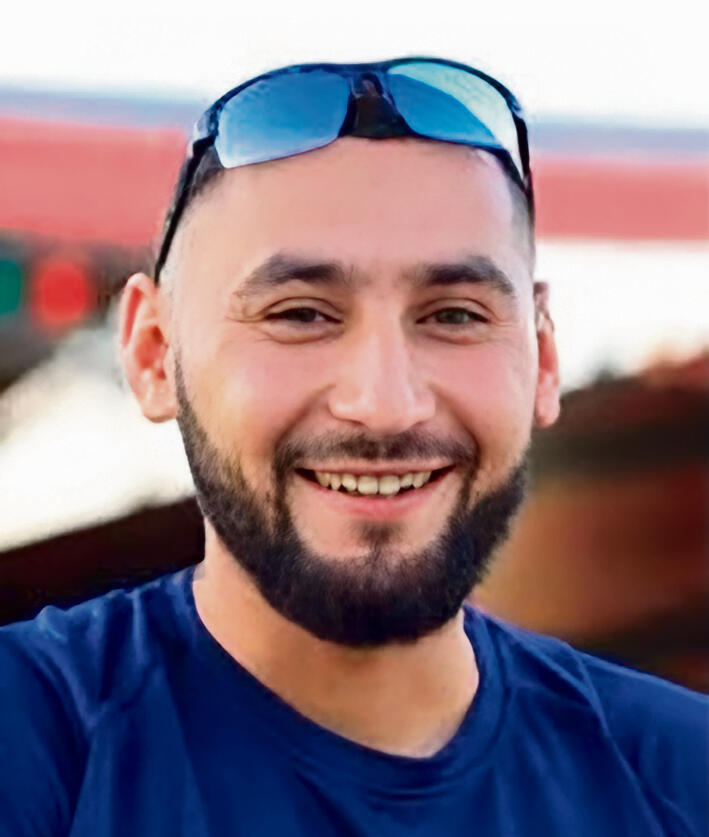 חמזה אל־זיאדנה yk14216979