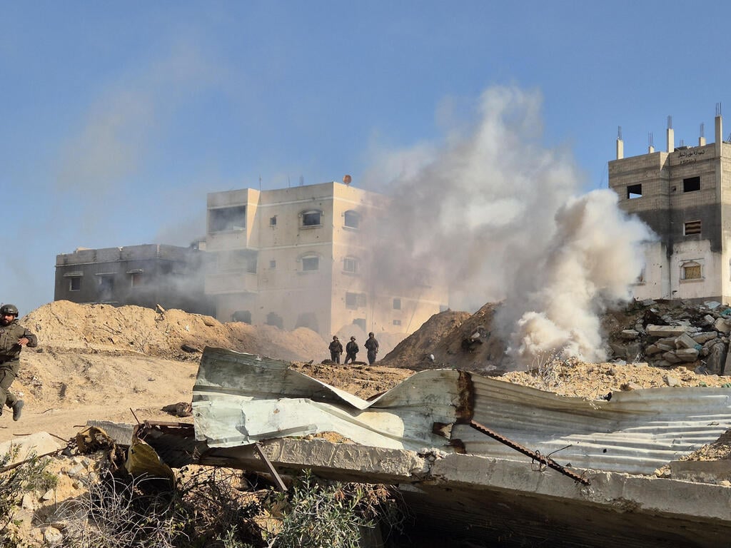 IDF forces operating in Gaza (Photo: Yoav Keren) יואב קרן עם לוחמי חטיבה 188 בעזה