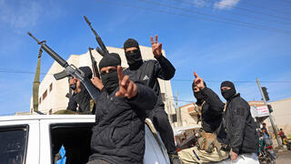 מחבלים בדיר אל בלח