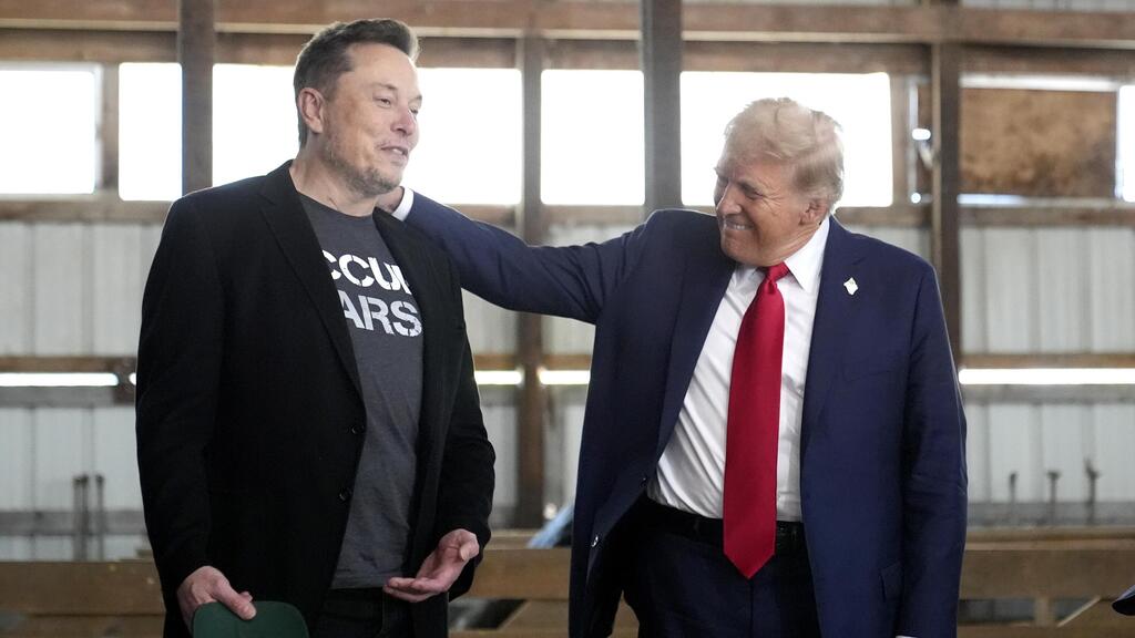 Donald Trump and Elon Musk are working to keep communications with Iranian protesters open (Photo: Alex Brandon/ AP) דונלד טראמפ ואילון מאסק