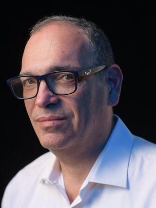 שי פירון
