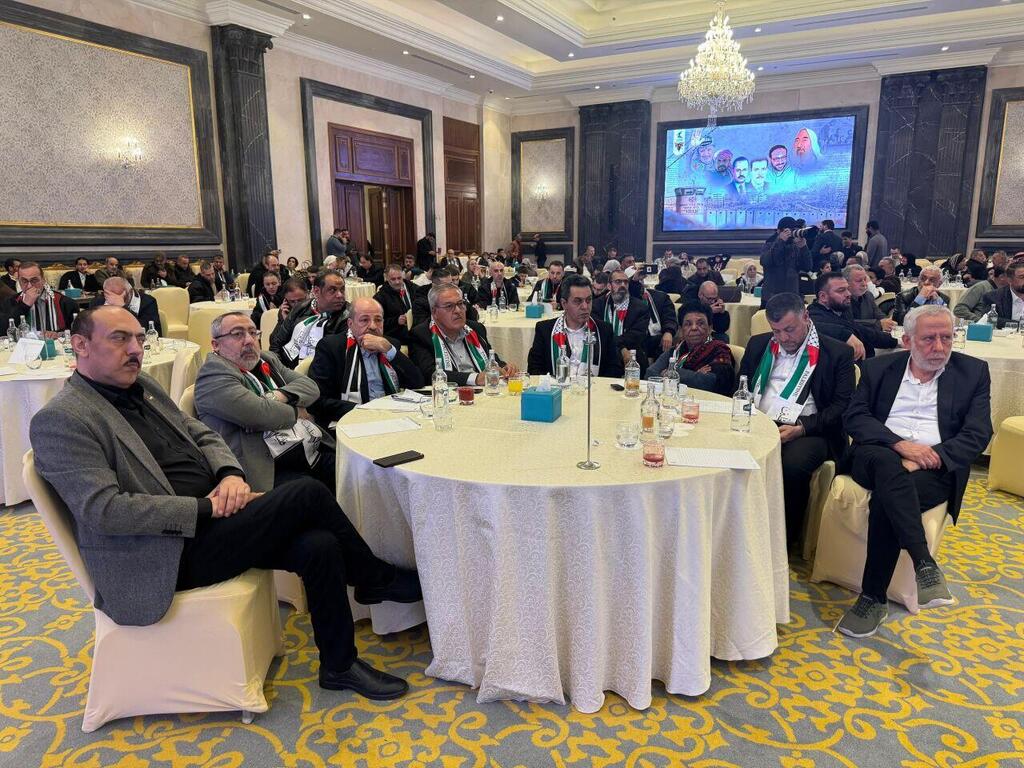 Hamas holds a reception for released prisoners deported abroad חמאס עורך קבלת פנים לאסירים המשוחררים שגורשו לחו"ל