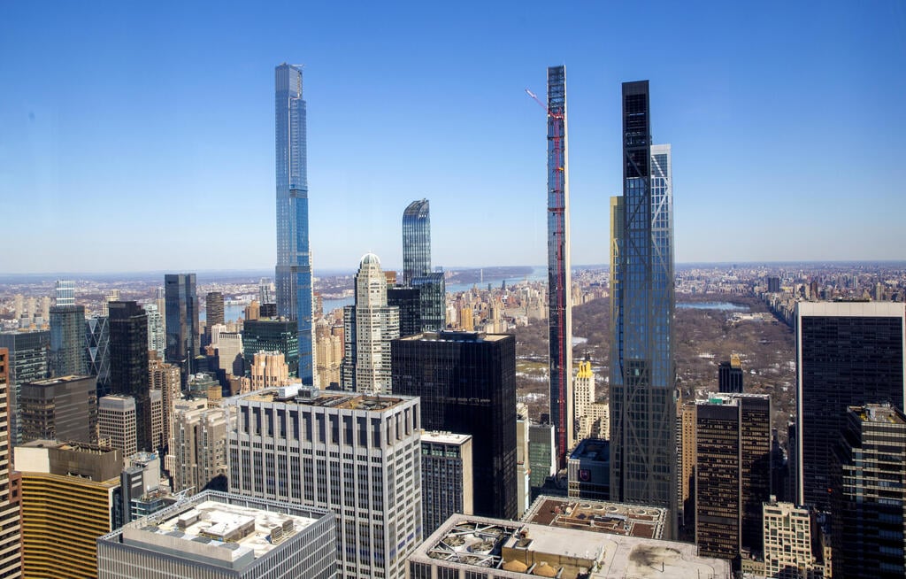 New York City was the most popular city choice for relocation by Israelis (Photo: AP/Ted Shaffrey) משמאל: סנטרל פארק טאואר