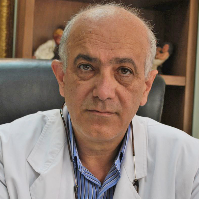 ד"ר מנו רובינפור, מומחה לכירורגיה פלסטית ואנטומיה של הפנים (אוסף אישי) רובינפור