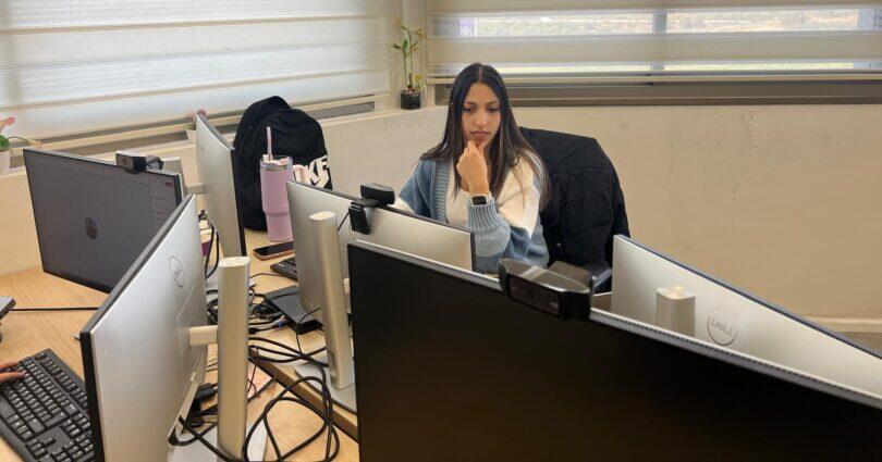 Aya Kaabyia, at the Samana office, Dec 17, 2025 