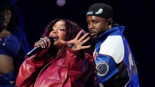 קנדריק לאמאר במופע המחצית בסופרבול