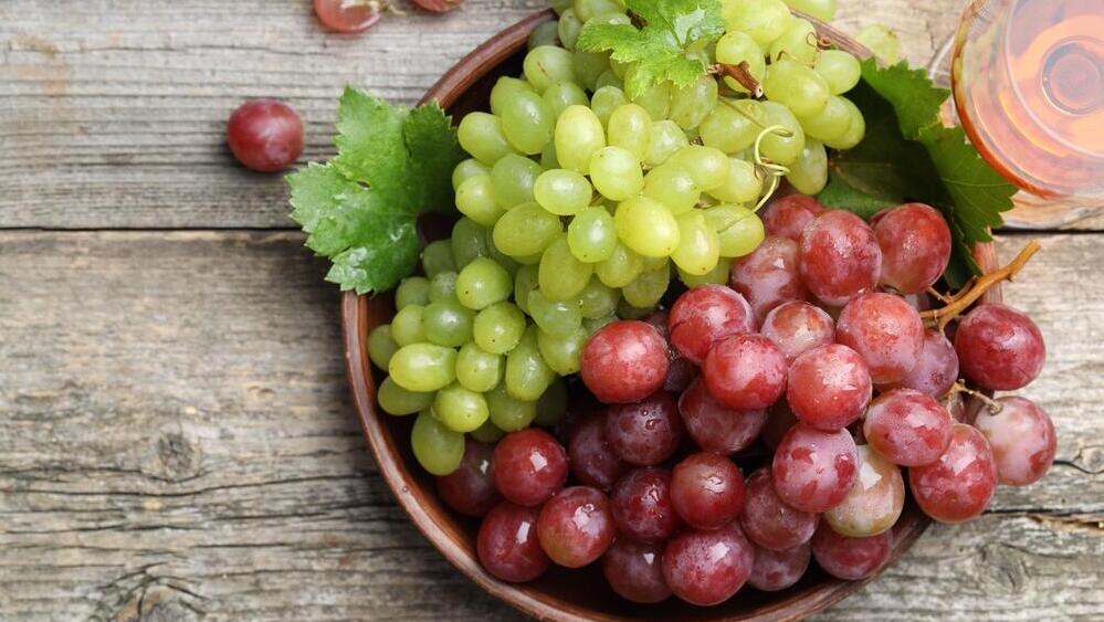 נוגדי חמצון ומשפיעים על תהליכים תאיים. ענבים (צילום: shutterstock) ענבים