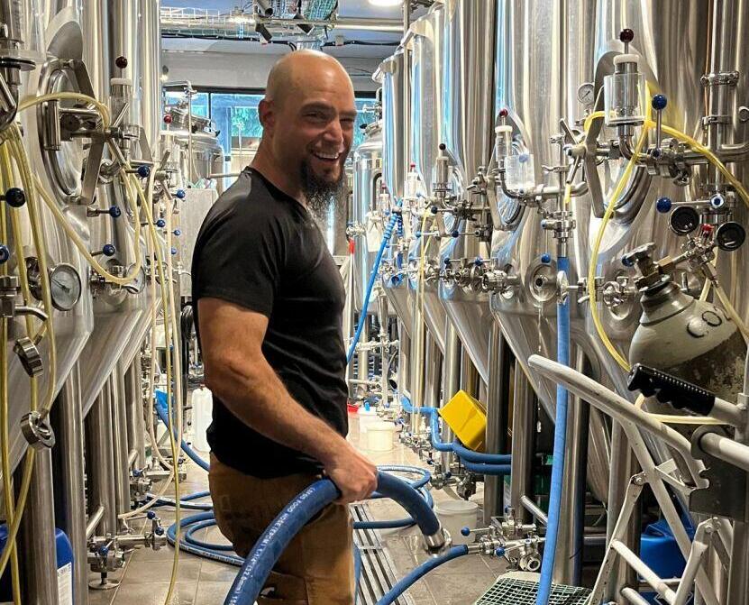 איך עושים בירה? מבשלת בירה (צילום: שניט) שניט מבשלת בירה