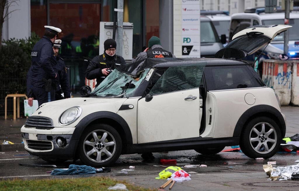 Vehicle-ramming attack in Munich, Germany (Photo: REUTERS/Wolfgang Rattay) מינכן גרמניה אירוע דריסה