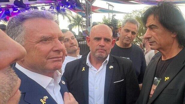 נעילת מיצג נובה 06:29 במיאמי