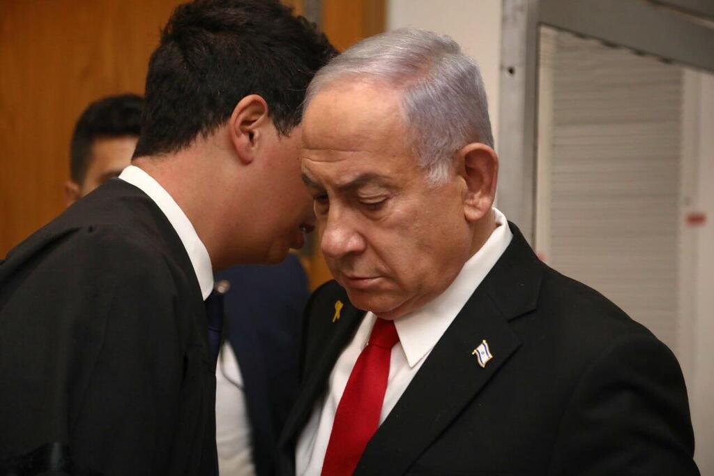 נתניהו בבית המשפט הבוקר (צילום: גדעון מרקוביץ) ראש הממשלה בנימין נתניהו נכנס לעדותו בבית המשפט המחוזי בתל אביב