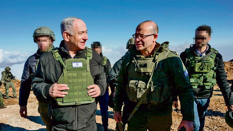 נתניהו והאלוף גופמן | צילום: מעיין טואף, לע"מ yk14278711