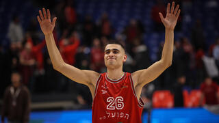 שחקן הפועל ת