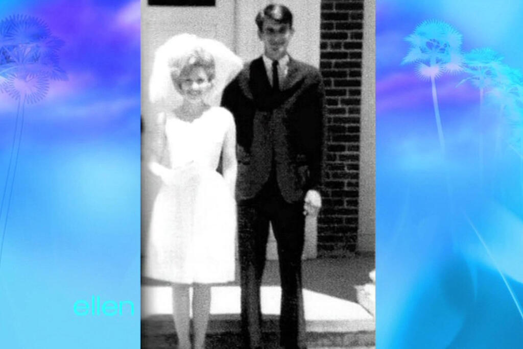 פרטון ודין ביום חתונתם ב-1966 (צילום: SplashNews.com) דולי פרטון קארל דין