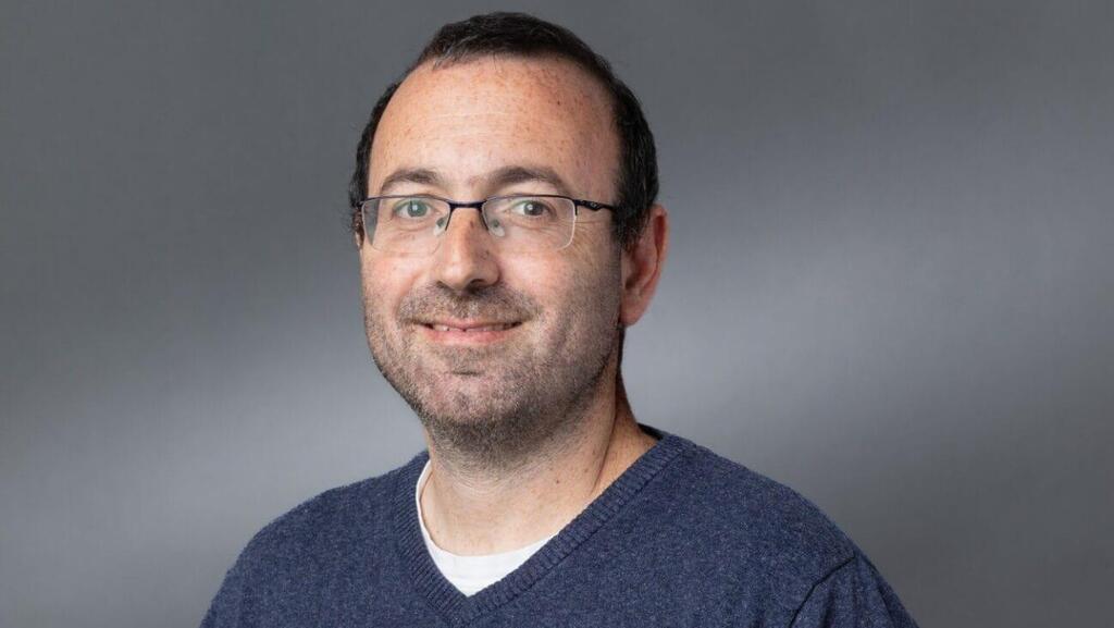 עמיחי דנינו (צילום: מארק נומדר) עמיחי דנינו