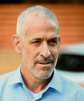 נפל בחלקו: בר | צילום: יאיר שגיא yk14286444