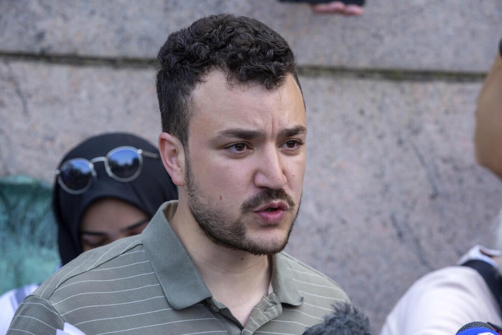 Pro-Palestinian activist Mahmoud Khalil (Photo: AP Photo/Ted Shaffrey, file) מחמוד חליל, מפגין פרו-פלסטיני בוגר אוניברסיטת קולומביה